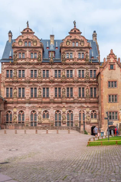 Almanya 'nın Heidelberg kentindeki sarayın ana avlusu.