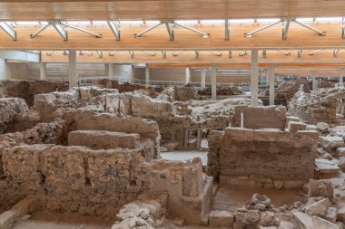 Yunanistan 'ın Santorini adasında tarih öncesi Akrotiri kasabası