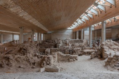 Yunanistan 'ın Santorini adasında tarih öncesi Akrotiri kasabası