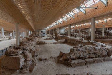 Yunanistan 'ın Santorini adasında tarih öncesi Akrotiri kasabası