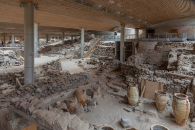 Yunanistan 'ın Santorini adasında tarih öncesi Akrotiri kasabası