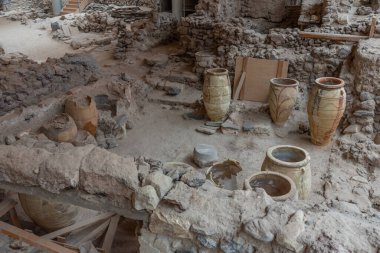 Yunanistan 'ın Santorini adasında tarih öncesi Akrotiri kasabası