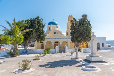 Oia 'daki Aziz George Kilisesi, Santorini Adası, Yunanistan