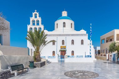 Yunanistan 'ın Santorini kentindeki Panagia Platsani Kilisesi