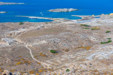 Yunanistan 'ın Delos adasındaki antik harabelerin Panorama manzarası
