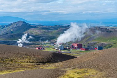 İzlanda 'daki Krafla jeotermal santralinin görüntüsü
