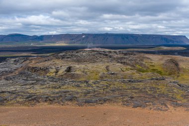 Hver, İzlanda 'da fümeroller ve çamur havuzları
