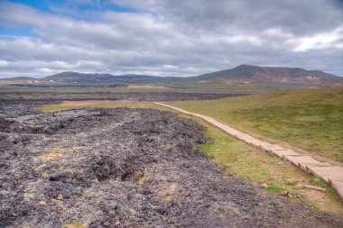 Hver, İzlanda 'da fümeroller ve çamur havuzları
