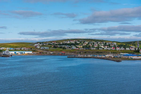 İzlanda 'nın Husavik kasabasının Panoraması