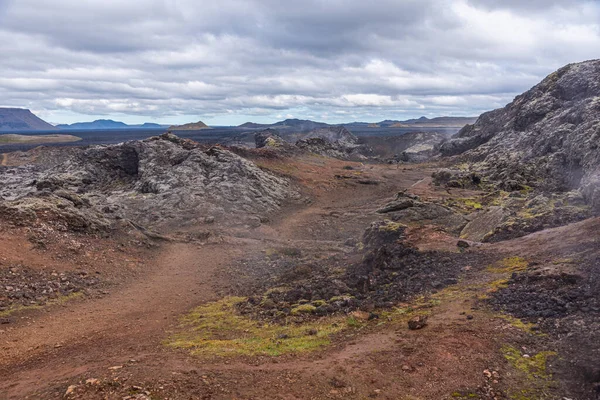 Hver, İzlanda 'da fümeroller ve çamur havuzları