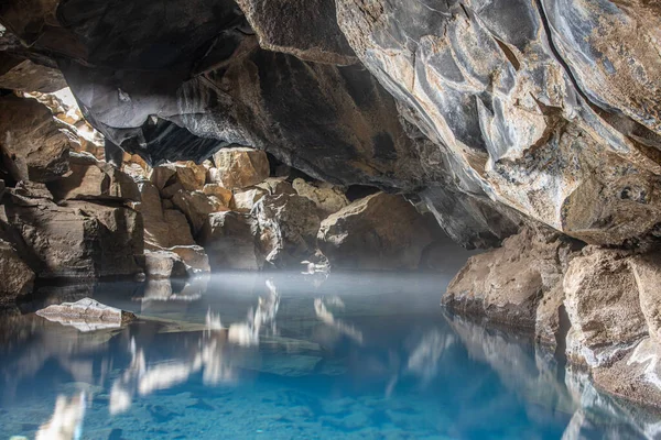 Vista Cueva Grotagja Islandia —  Fotos de Stock