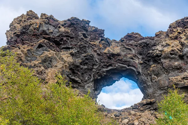 Bergfönster Vid Dimmuborgir Lavafält Island — Stockfoto