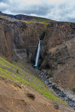 Hengifoss Şelalesi İzlanda 'da görüldü