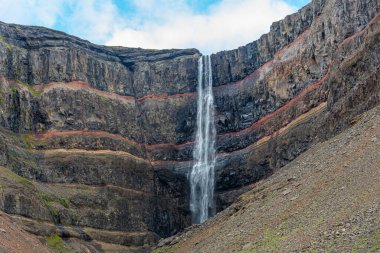 Hengifoss Şelalesi İzlanda 'da görüldü