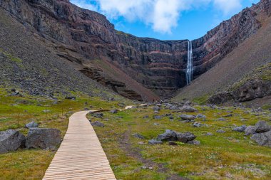 Hengifoss Şelalesi İzlanda 'da görüldü
