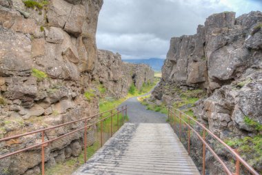 İzlanda 'daki Thingvellir Ulusal Parkı' nda kıtasal kayma görülüyor
