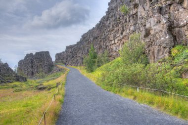 İzlanda 'daki Thingvellir Ulusal Parkı' nda kıtasal kayma görülüyor