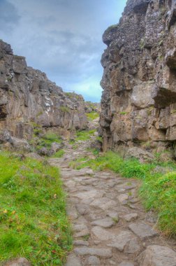 İzlanda 'daki Thingvellir Ulusal Parkı' nda kıtasal kayma görülüyor