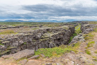 İzlanda 'daki Thingvellir Ulusal Parkı' nda kıtasal kayma görülüyor