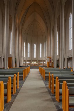 Reykjavik, İzlanda, 31 Ağustos 2020: Reykjavik, İzlanda 'daki Hallgrimskirkja katedralinin içi
