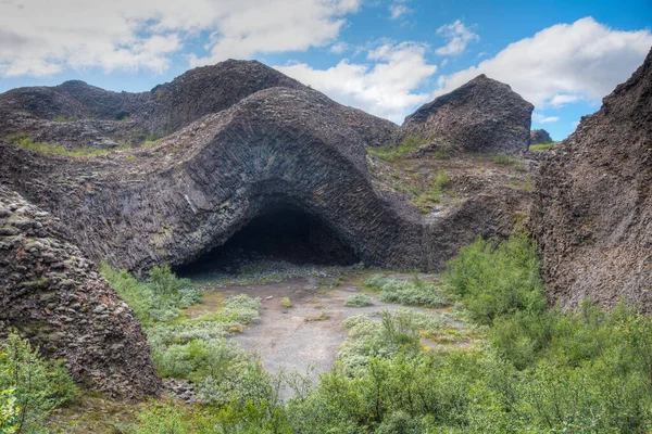 Hexagonale Basaltrotsen Vormden Kirkja Grot Bij Hljodaklettar Ijsland — Stockfoto