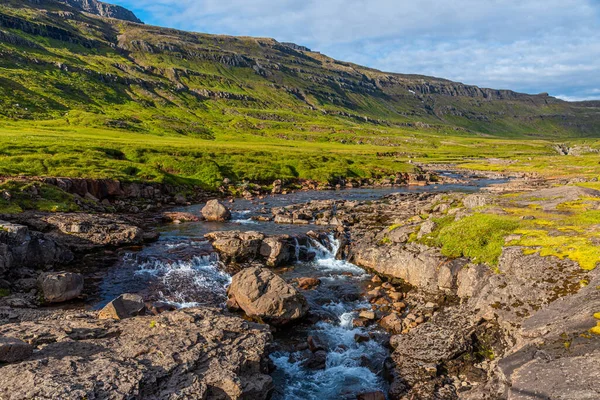 Seydisfjordur Természeti Tájképe Izlandon — Stock Fotó