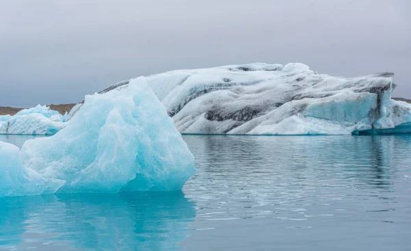 Icebergs Flutuantes Lagoa Jokulsarlon Islândia — Fotografia de Stock