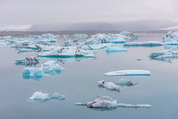 Floating Icebergs Jokulsarlon Lagoon Iceland — 스톡 사진