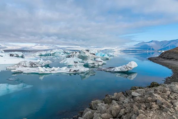 Плаваючі Айсберги Лагуні Йокулсарлон Ісландії — стокове фото