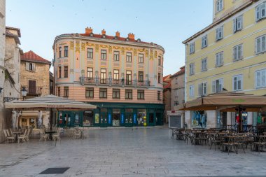 Bölünme, Hırvatistan, 24 Temmuz 2020: Hırvatistan 'ın Split kentindeki Halkın Gündoğumu manzarası