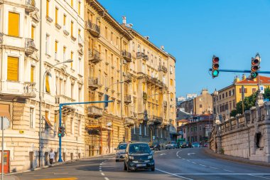 Rijeka, Hırvatistan, 30 Temmuz 2020: Hırvatistan 'ın Rijeka kentinde trafik