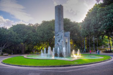 Santa Cruz, İspanya, 7 Ocak 2021: Santa Cruz de Tenerife, İspanya 'daki Garcia Sanabria Parkı Pınarı.