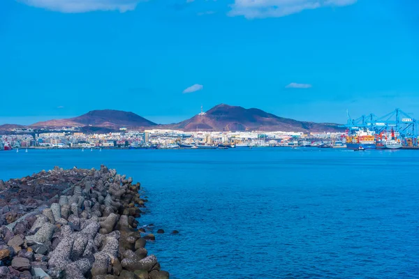 Las Palmas, İspanya, Janury 20, 2021: Las Palmas de Gran Canaria sanayi limanı, İspanya.