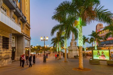 Santa Cruz, İspanya, Janury 6, 2021: Plaza de la Candelaria Santa Cruz, Tenerife, İspanya.