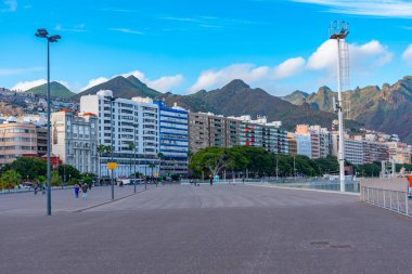 Santa Cruz, İspanya, 6 Ocak 2021: Santa Cruz de Tenerife, Kanarya Adaları, İspanya.