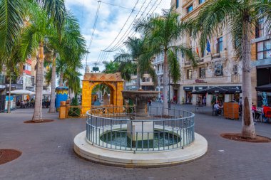 Santa Cruz, İspanya, Janury 6, 2021: Plaza de la Candelaria Santa Cruz, Tenerife, İspanya.