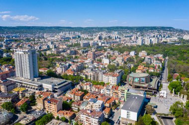 Varna, Bulgaristan, 10 Mayıs 2020: Bulgaristan 'ın Varna kentindeki sahil yürüyüşüne giriş