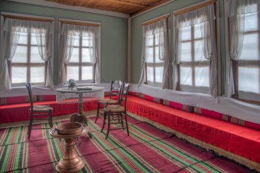 Panagyurishte, Bulgaristan, 22 Haziran 2020: Bulgaristan 'ın Panagyurishte kentindeki Tuteva evinin içi