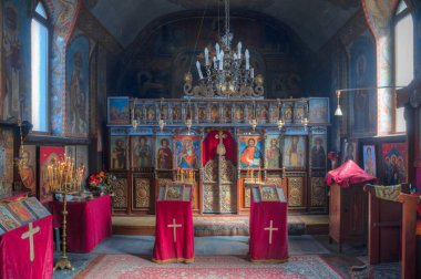 Teteven, Bulgaristan, 11 Ekim 2020: Bulgaristan 'ın Teteven kenti yakınlarındaki Glozhene manastırının içi