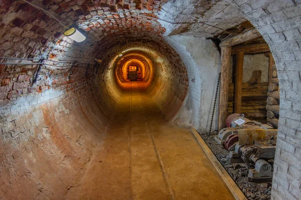 保加利亚Pernik 2020年6月17日 原采矿隧道改为保加利亚Pernik博物馆 — 图库照片