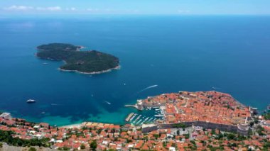 Srd tepesinden Hırvat kasabası Dubrovnik 'in hava manzarası
