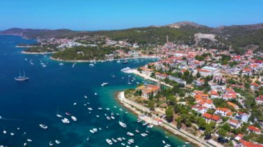 Hırvat kenti Hvar 'ın hava manzarası
