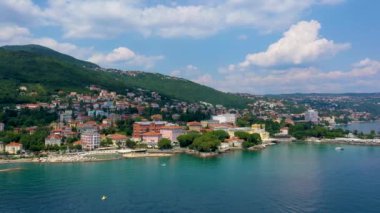 Hırvat kenti Opatija 'nın kıyı şeridi