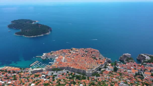 Αεροφωτογραφία Της Κροατικής Πόλης Ντουμπρόβνικ Από Λόφο Σαρντ — Αρχείο Βίντεο