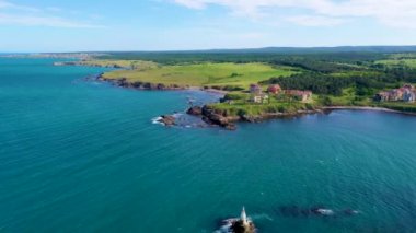 Bulgar sahil kenti Ahtopol 'ün hava manzarası