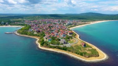 Bulgaristan 'ın sahil kenti Primorsko' nun hava manzarası