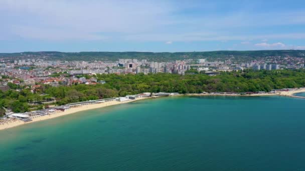 Vista Aérea Playa Central Ciudad Bulgara Varna — Vídeos de Stock