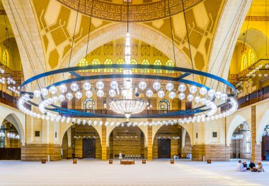 MANAMA, BAHRAIN, OCTOBER 23, 2016: Interior of the Al Fateh Grand Mosque in Manama, the capital of Bahrain.