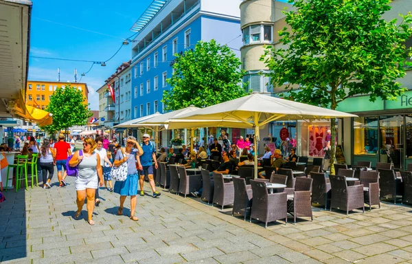 Bregenz Austria July 2016 People Strolling Pedestrian Street Chapel Saint — Stock fotografie