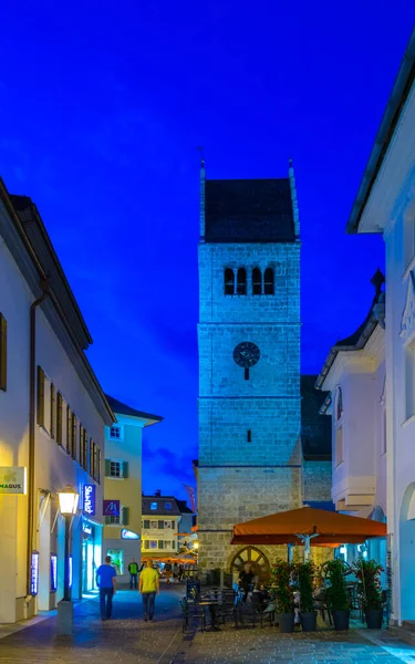 Zell See Austria July 2016 People Strolling Hippolyte Hippolitus Church — Stockfoto